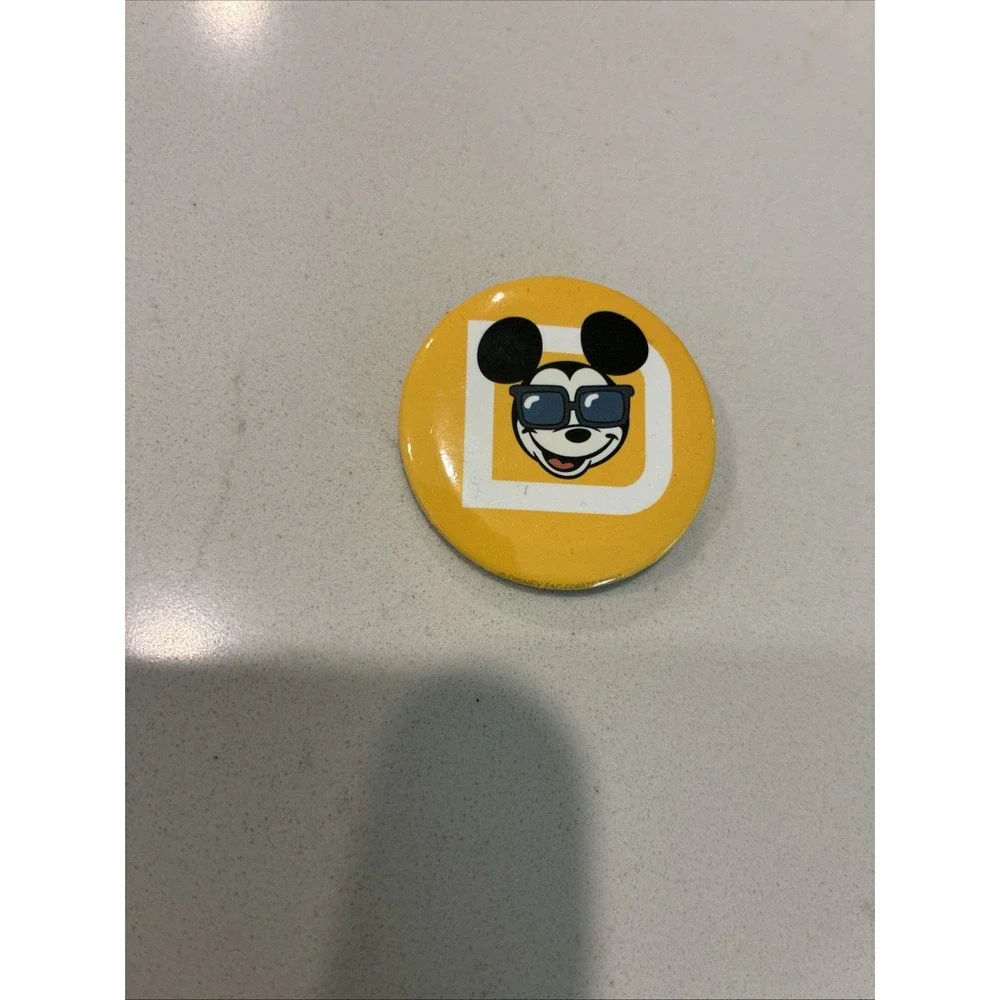 Disney World 2026 Annual Passholder Lounge Mickey Mini Sunglasses Button Pin